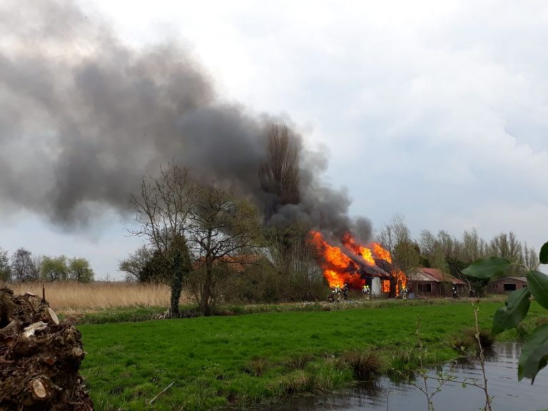 Forse brand in pand langs ‘s-Gravenweg Nieuwerkerk