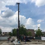 Geüpload naarFeestelijke Heipaal voor Gemeentehuis Zuidplas