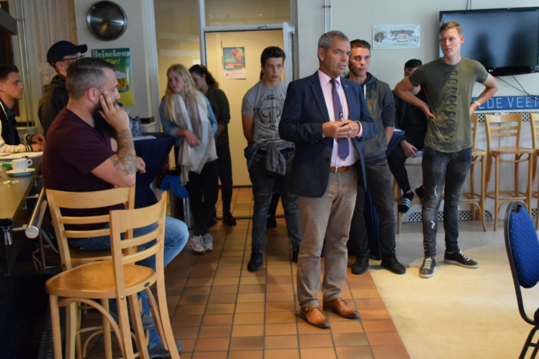 wat zijn hangjongeren wat zijn hangjongeren