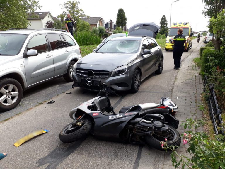 Twee ongevallen met scooters in Moordrecht
