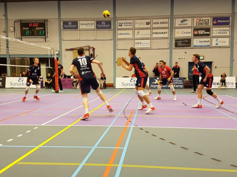 Zuidplas Sportweekeinde : ZVH slaat toe in Nijmegen, vv Nieuwerkerk op koers voor periodetitel