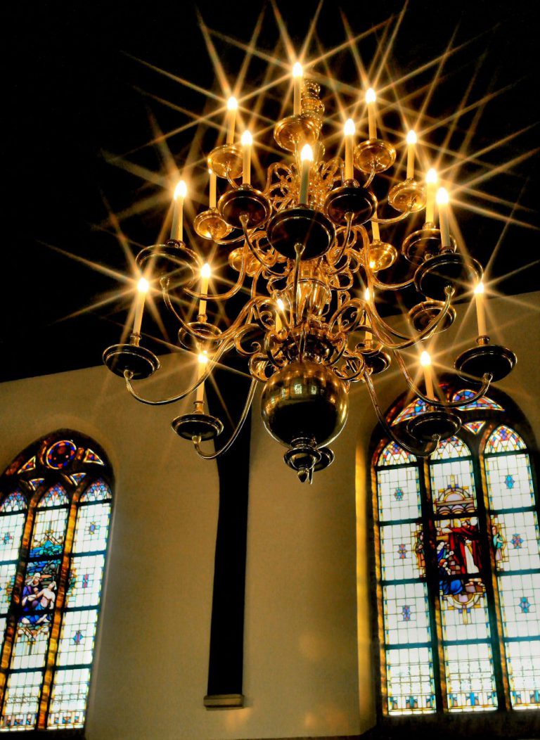 Vrijdagavond Kaarsjesavond: Oude Kerk open