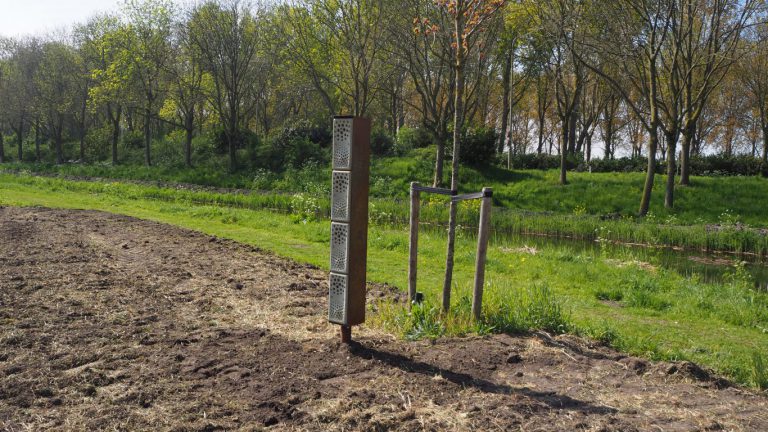 Viersterrenhotels voor de bijen in Nieuwerkerk aan den IJssel