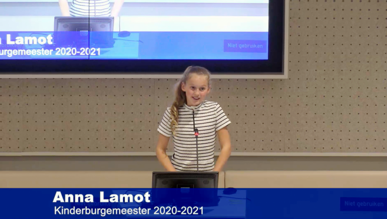 Anna Lamot officieel geïnstalleerd als kinderburgemeester