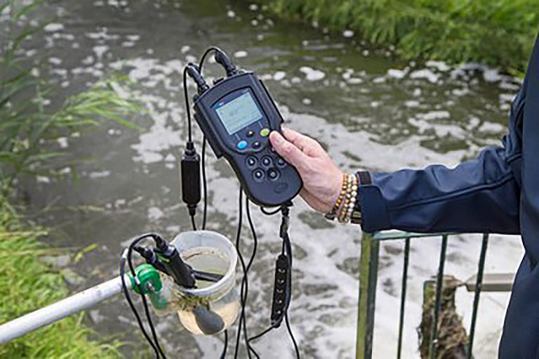 Waterschap spoort lozingen op met warmtebeeldcamera
