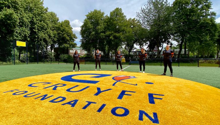 Welzijn Zuidplas start uniek adidas Breaking Barrier Champions project