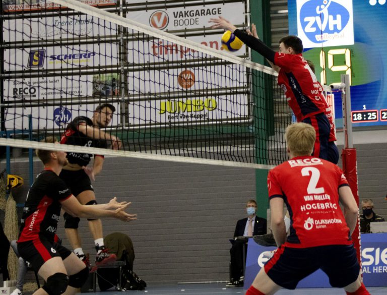 Moeizame 3-2 winst van RECO-ZVH op streekgenoot Computerplan-VCN