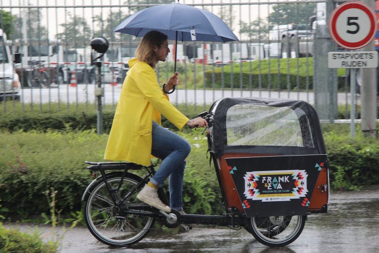 NPO 3FM dj’s Frank en Eva op fietsvakantie in de Zuidplaspolder