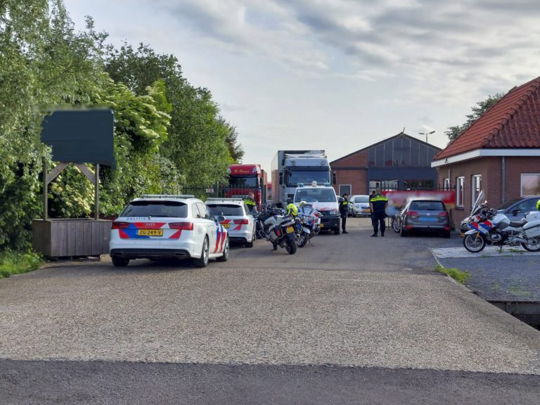 Vrachtwagen onder verdachte omstandigheden in beslag genomen Nieuwerkerk
