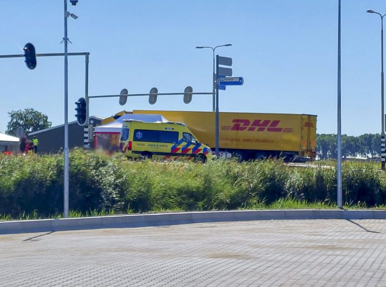 Motorrijder verongelukt bij Moordrechtboog N457 bij Doelwijk