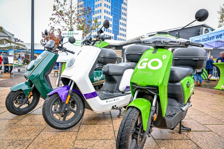 Capelle gaat overlast parkeren deelscooters beter reguleren