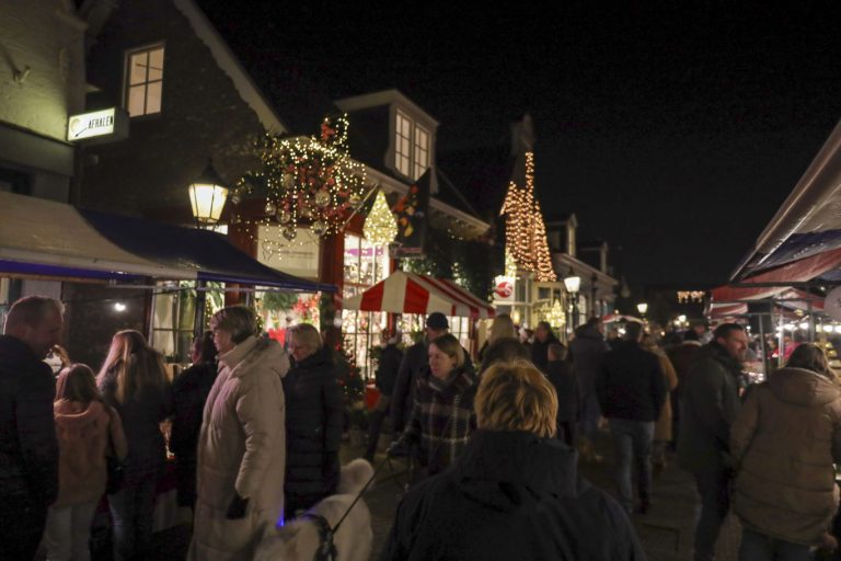 13 december kaarsjesavond Oude Dorp Nieuwerkerk