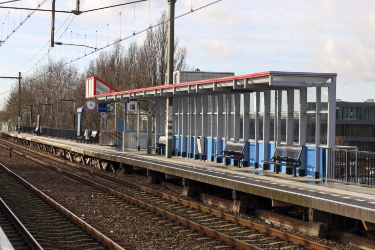 NS: Verbouwing stations Nieuwerkerk en Capelle Schollevaar in 2026