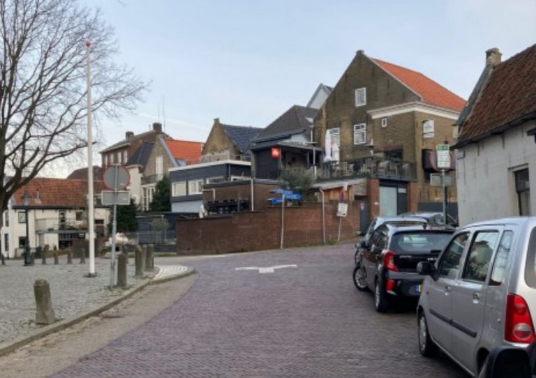 CDA wil aandacht gevaarlijke verkeerssituaties Kerkplein/Dorpsstraat