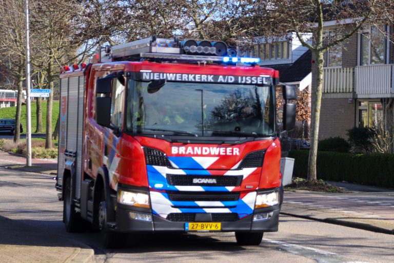 Nieuwerkerkse brandweer rukt uit voor gaslek door aanleg glasvezel