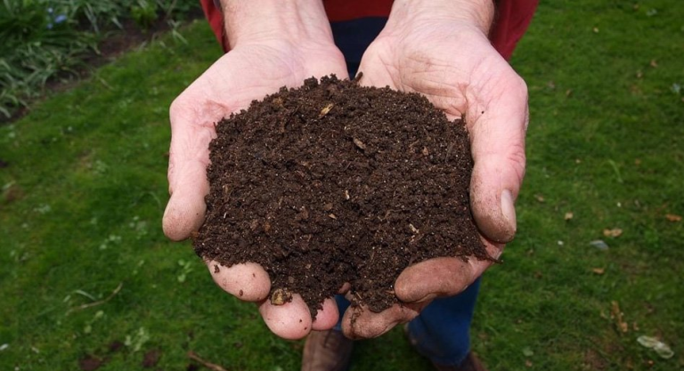 Gemeente Zuidplas deelt gratis compost uit