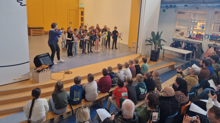 Tweede Leerorkest Concert op de St. Jozefschool in Moordrecht