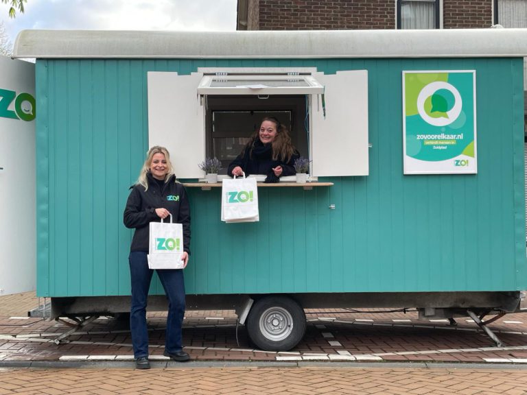 Sociaal makelaars van Stichting ZO! on tour op de markten in Zuidplas!