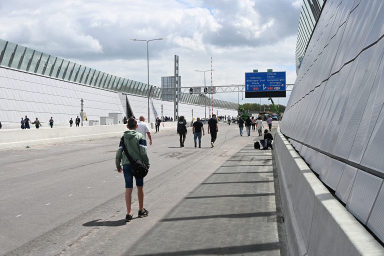 Veel belangstelling voor open dag Rottemerentunnel