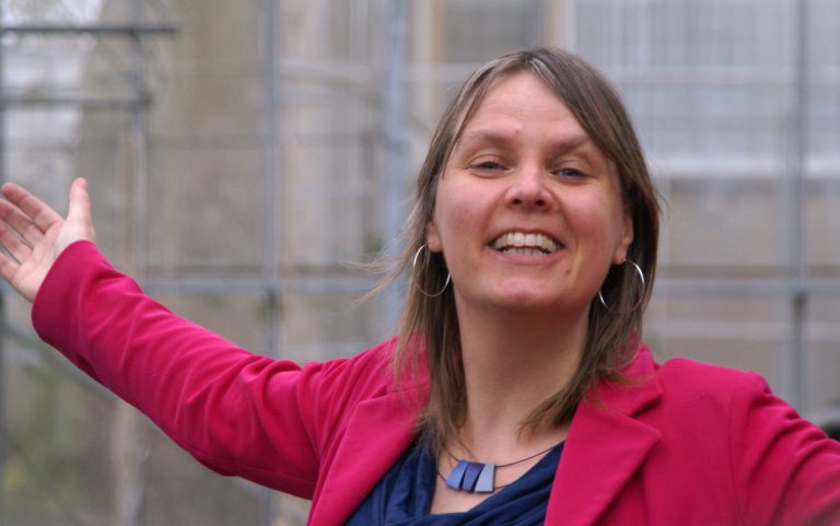 Nieuwerkerkse zangeres start nieuw gospelkoor