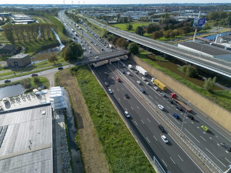 Weekendafsluiting Gouwe-aquaduct A12 richting A20 Rotterdam