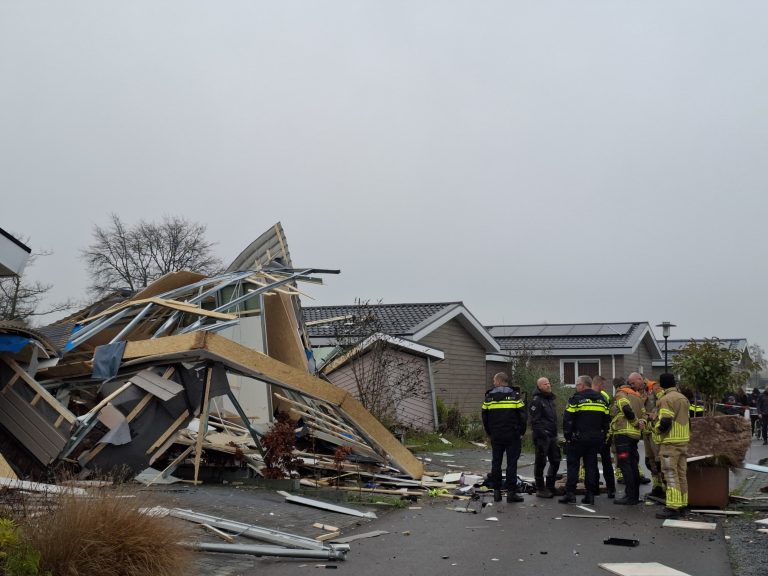 Chalet Hitland Nieuwerkerk ingestort na gasontploffing