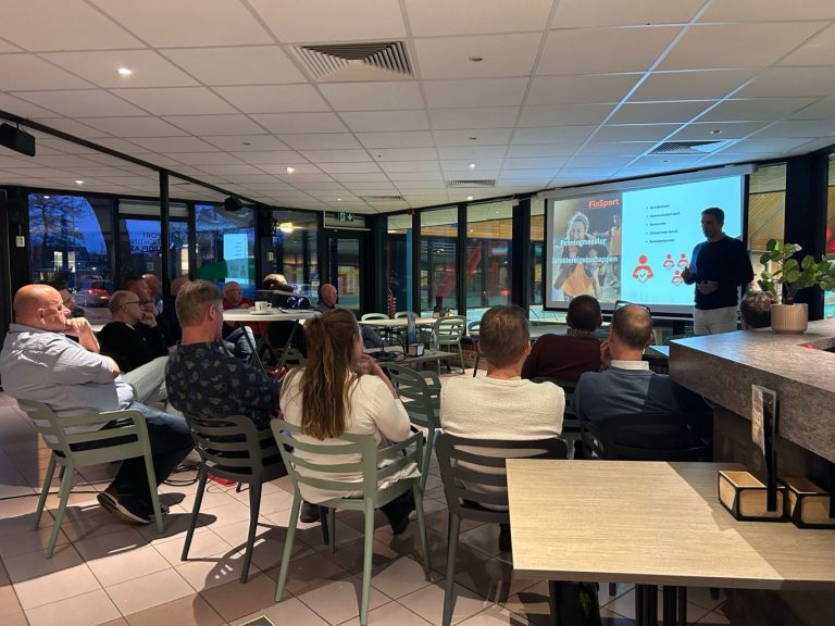 Sportcafé inspireert sportverenigingen in Zuidplas