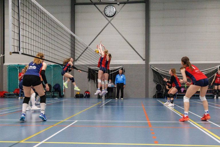 Dames Villa Dorrestein sluiten competitie af met duidelijke winst