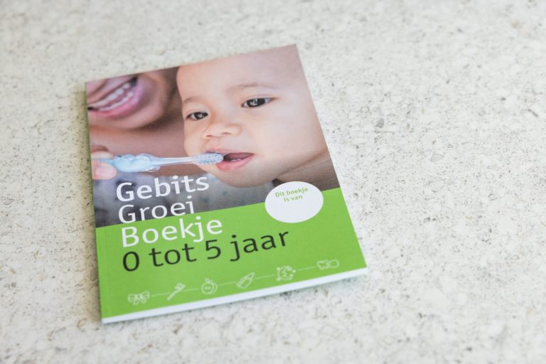 GebitsGroeiBoekje helpt ouders in Hollands Midden bij mondverzorging kind