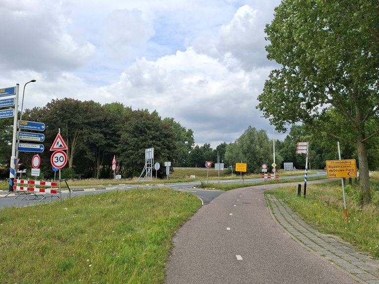 Coenecoopbrug afgesloten