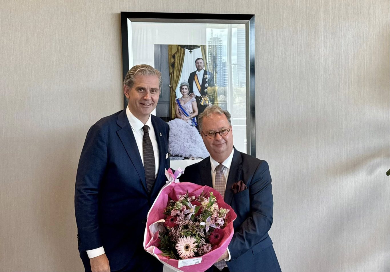 Burgemeester Weber beëdigt voor tweede periode