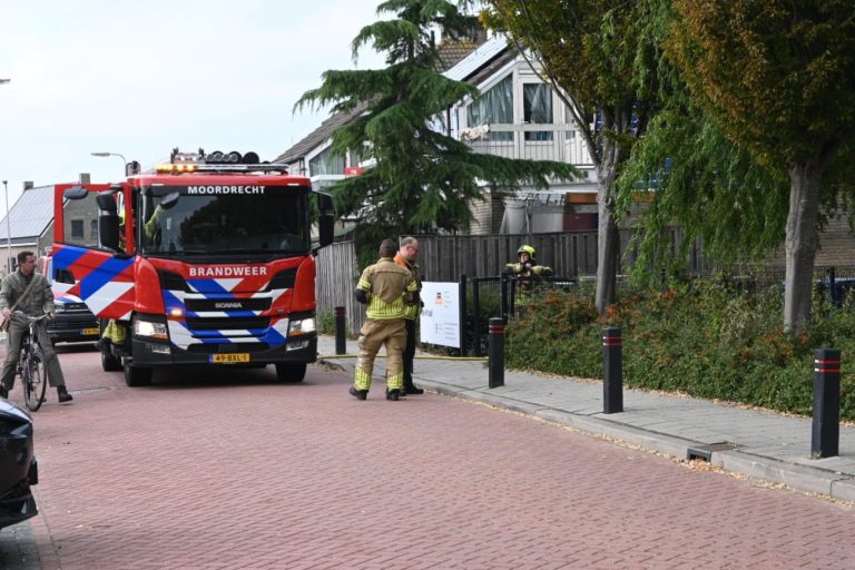 Kinderdagverblijf ontruimt na hinderlijke geur Prinses Beatrixstraat Moordrecht