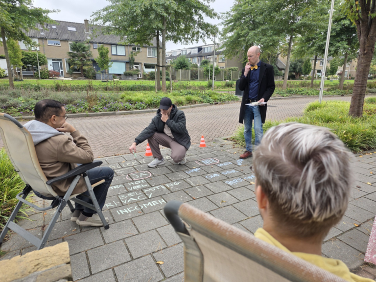 Stoep(krijt)debat: ‘Op kamers bij een hospita’