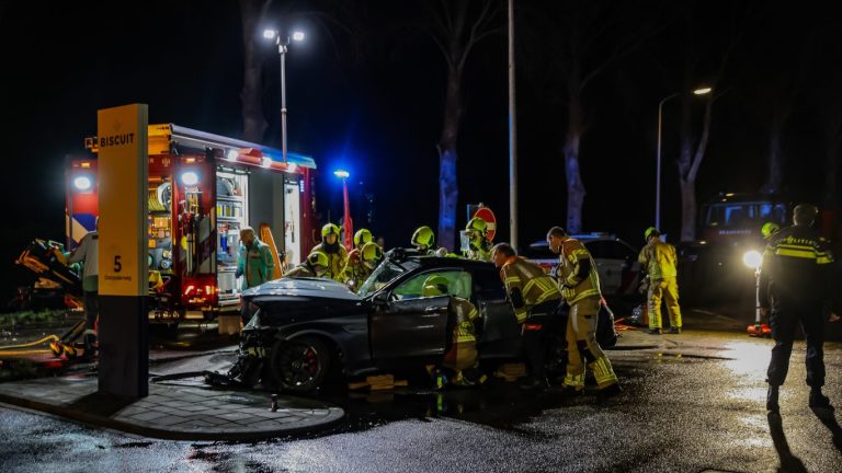 Twee gewonden bij eenzijdig ongeval Oostpolderweg Moordrecht