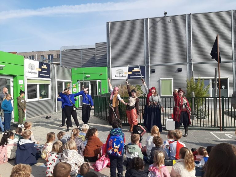 TVI opent Kinderboekenweek “Vol Avontuur” op ’t Reigerbos met optreden