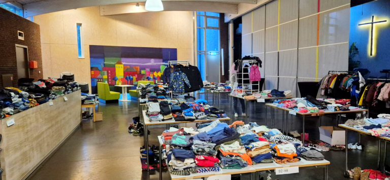 Kinderkledingbeurs gaf steun aan gezinnen met een klein budget