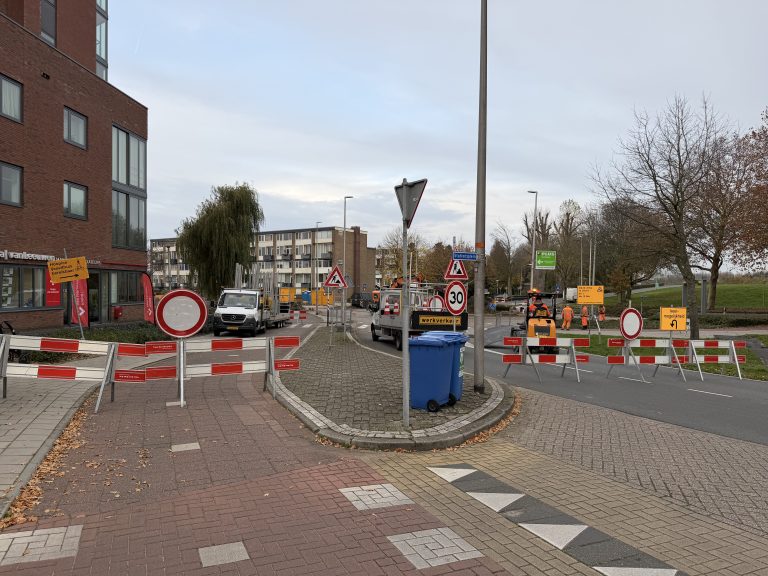 Rotonde Kerklaan / Batavierlaan vrijdag einde dag deels weer open