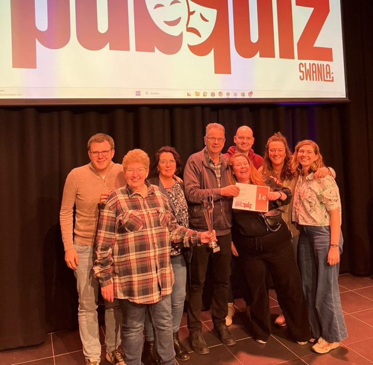 Teams uit Zuidplas domineren pubquiz nummer 42b