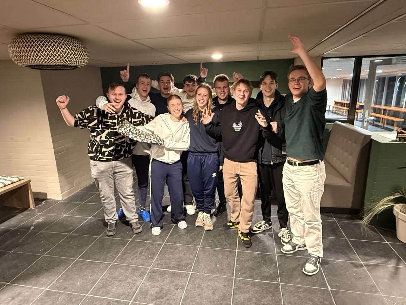 Oliebollen “Mix” Toernooi van volleybalvereniging MVC uit Moordrecht