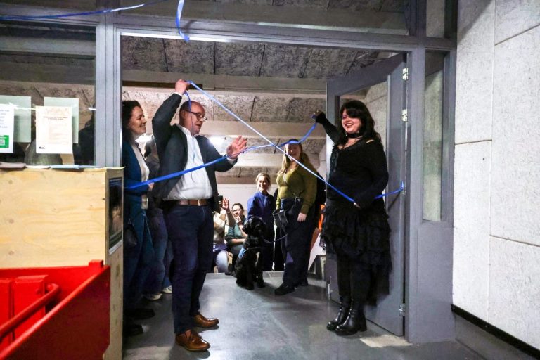 Indrukwekkende tentoonstelling ‘Getekend door het leven’ geopend in Moordrecht