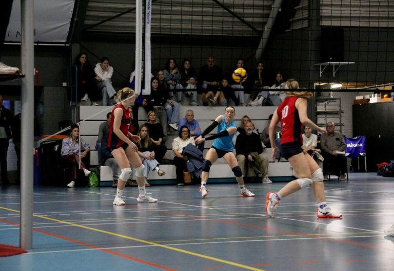 Dames Villa Dorrestein ZVH geeft winst uit handen