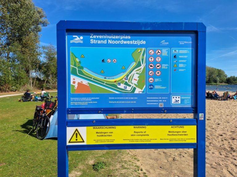 Meldingen huiduitslag zwemmers Zevenhuizerplas bij Oud Verlaat