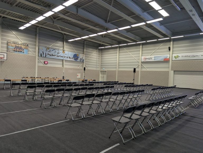 Hoorzitting in sporthal over ROL Nieuwerkerk