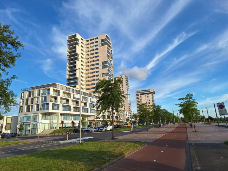Protest tegen betaald parkeren in Nesselande
