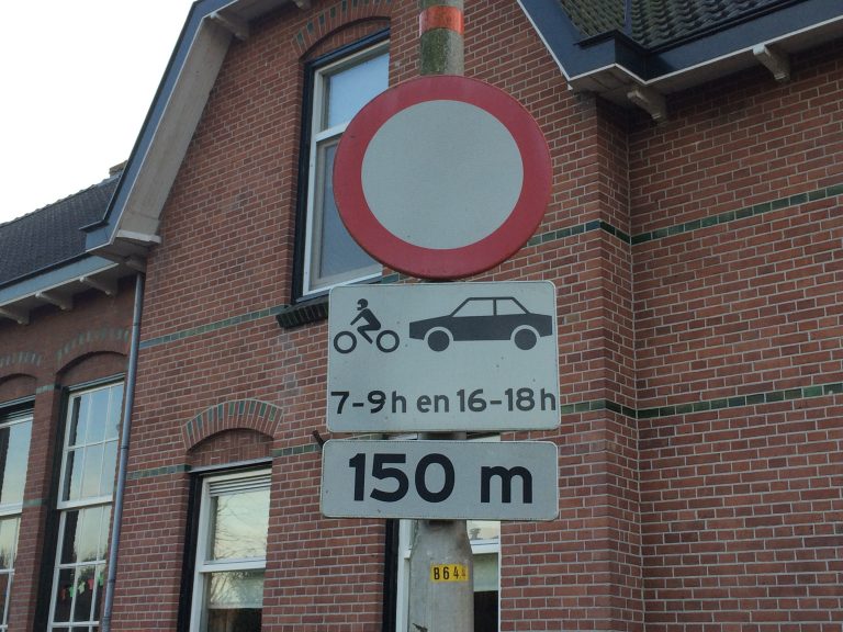 Wollefoppenweg Oud Verlaat voortaan hele dag toegankelijk voor autoverkeer